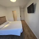 Hostel Boreal Mistral