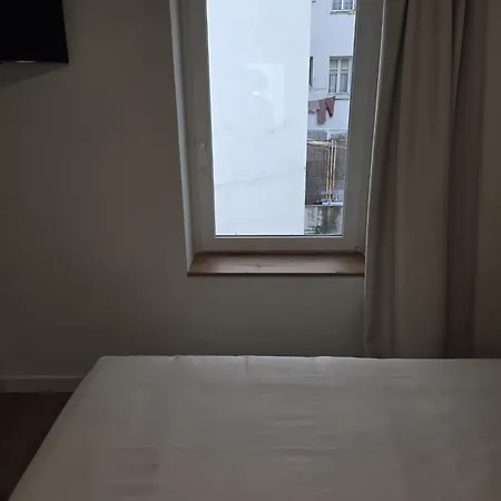 Boreal Mistral Hostel